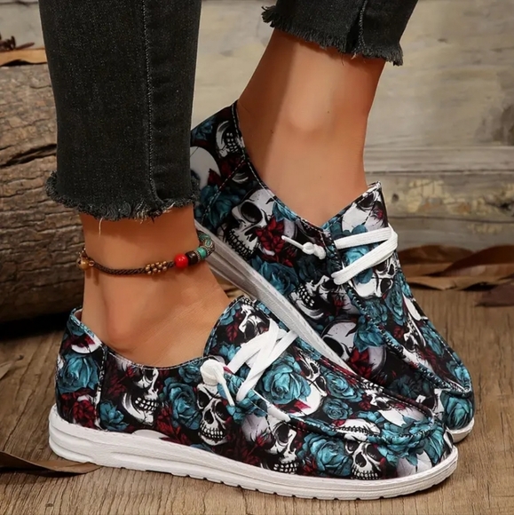 Skull Slip On Canvas Sneakers Skulls - Picture 4 of 4